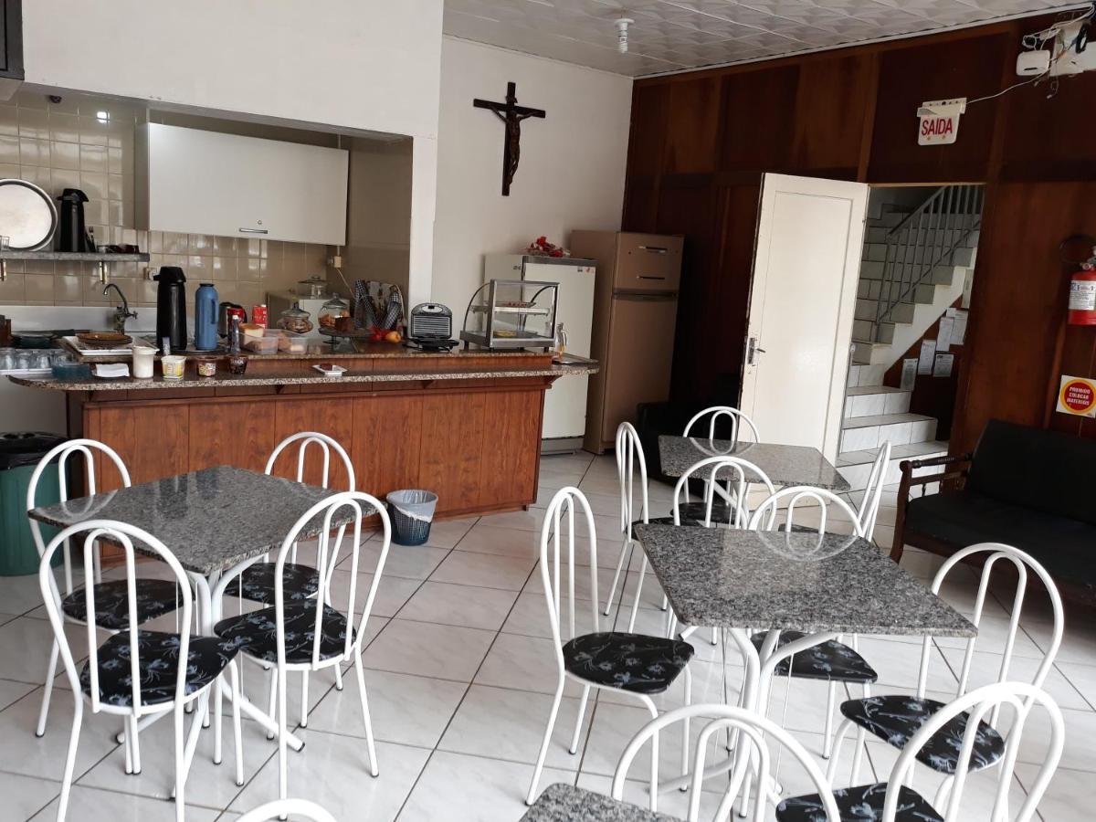 Hotel Pinotti Ltda Curitibanos Buitenkant foto